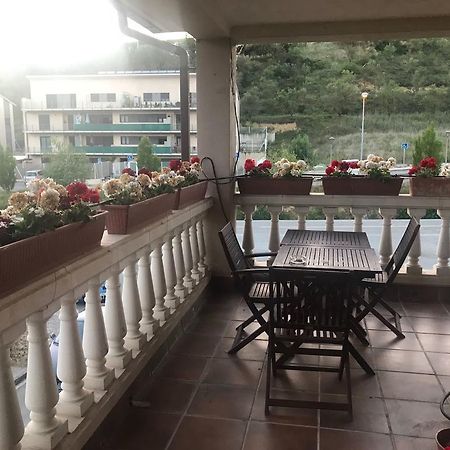 Hostal Zubi XXI Пуенте-ла-Рейна Екстер'єр фото